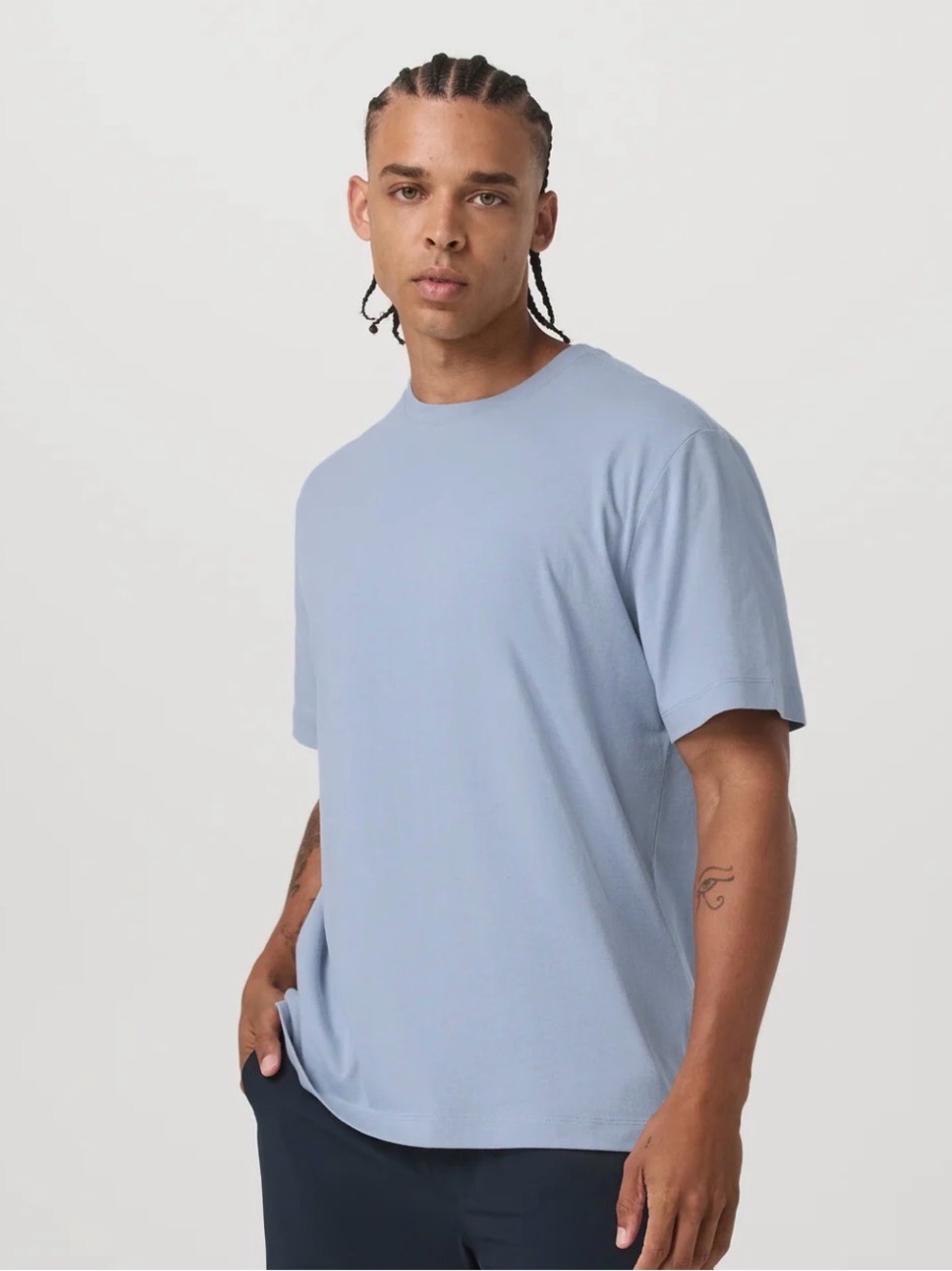 Vuori Men’s “Heavyweight” Short Sleeve Tee (M) *BESTSELLER*